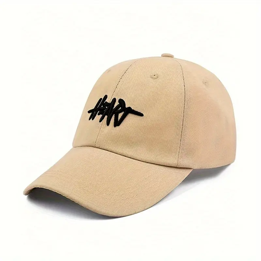 Шапка с козирка " Love Heart"