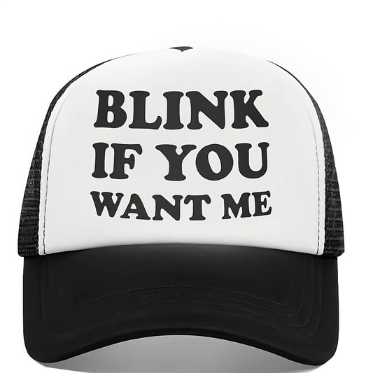 Шапка с козирка "Flirty Blink"