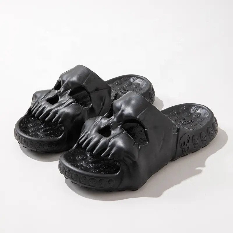 Джапанки с форма на череп "Skull Black"