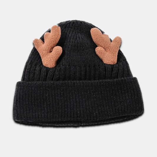 Зимна Шапка с "Рога на Елен"