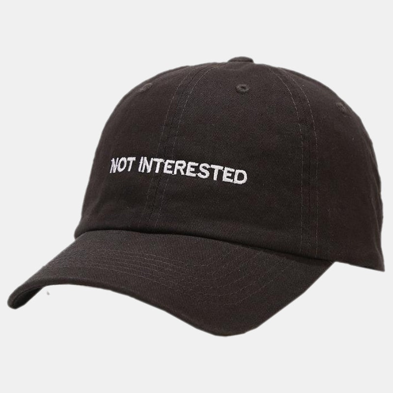 Шапка с козирка "Not interested"