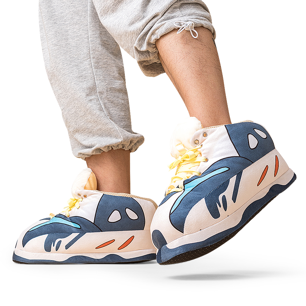 Пухкави пантофи “Cartoon Sneaker Comfort”