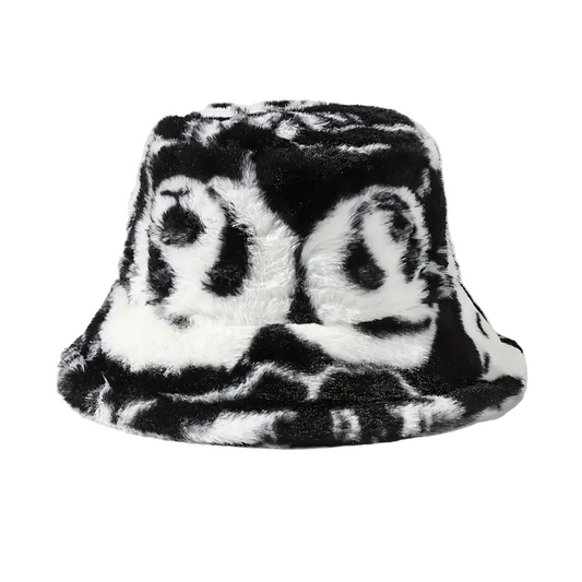 Зимна шапка тип идиотка "Panda Dreams"