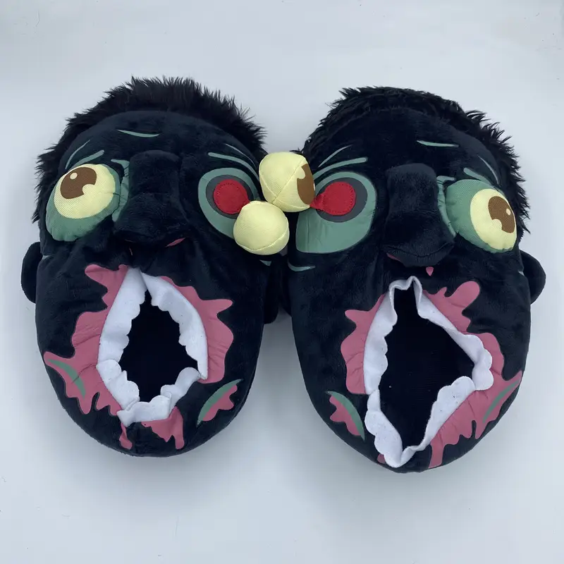 Забавни плюшени пантофи "Zombie Scream"