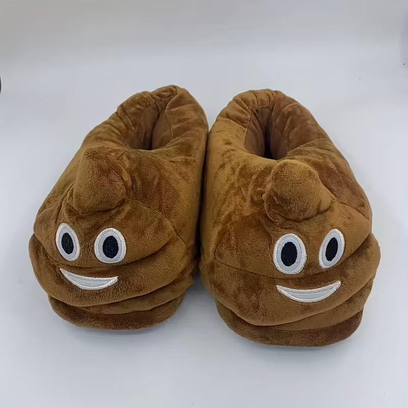 Забавни плюшени пантофи „Emoji Poop Smile“