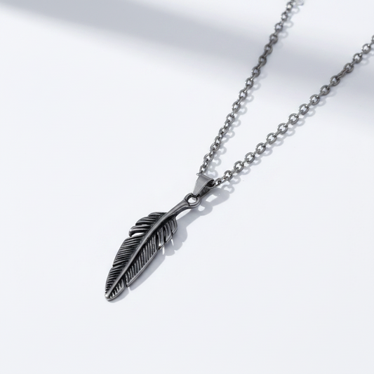 Колие „Dark Feather“