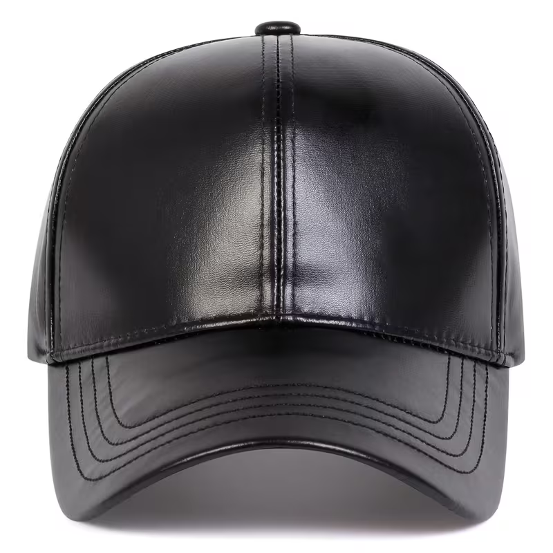 Шапка с козирка "Black Leather"