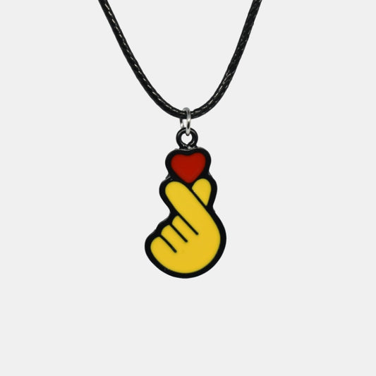Колие "Love"