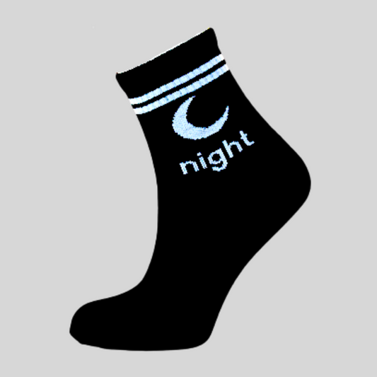 Night Нощ Луна Картинка Надпис Модерни Шарени Чорапи Черен